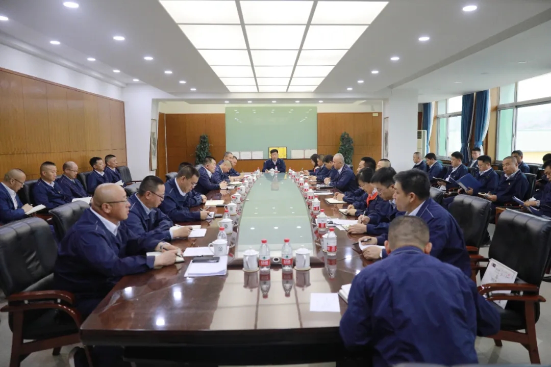 楊柳青組織召開4月份安全生產經營總結會
